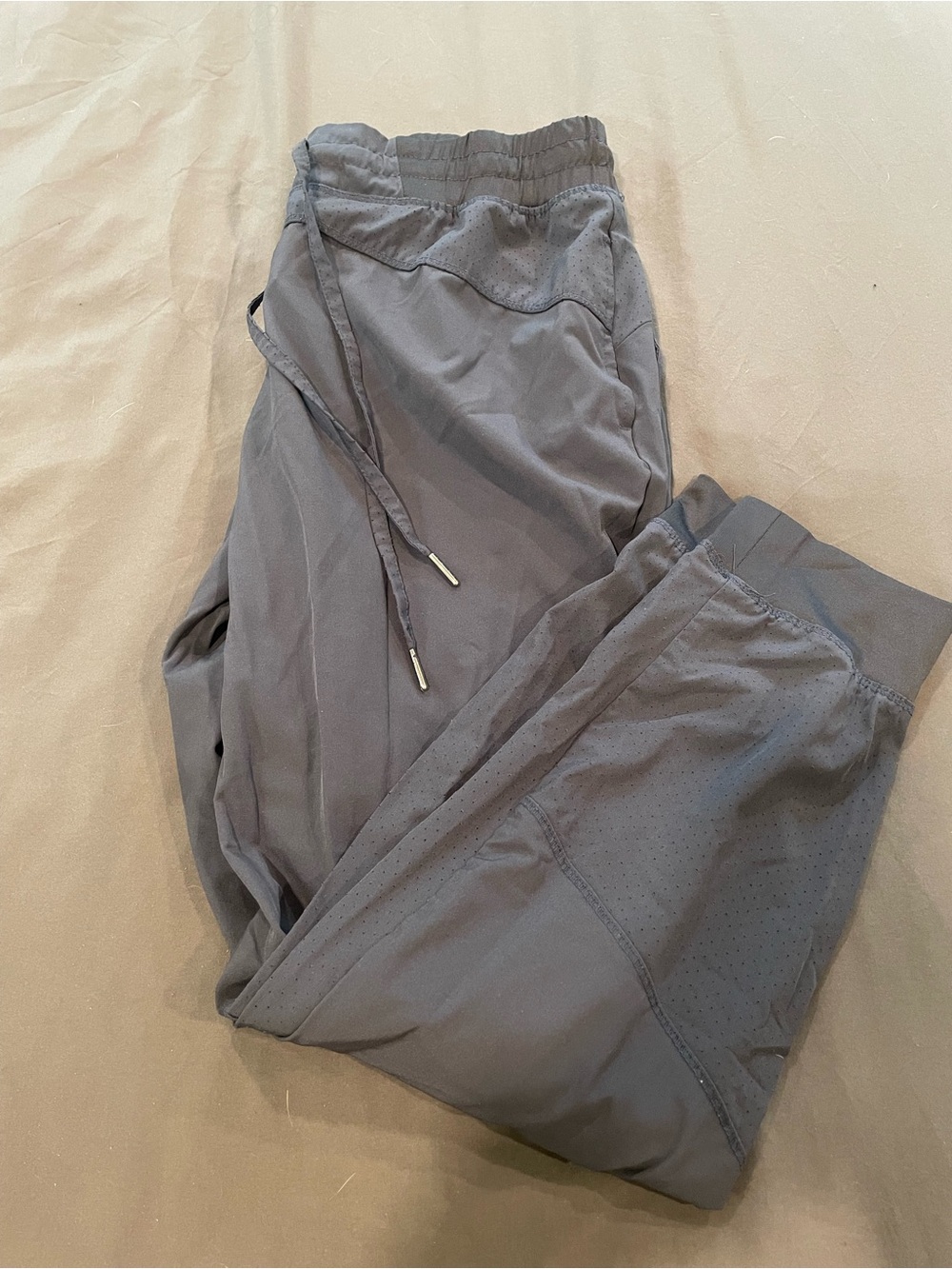 Barco Uniforms Gray Women's Lightweight Jogger Scrubs
